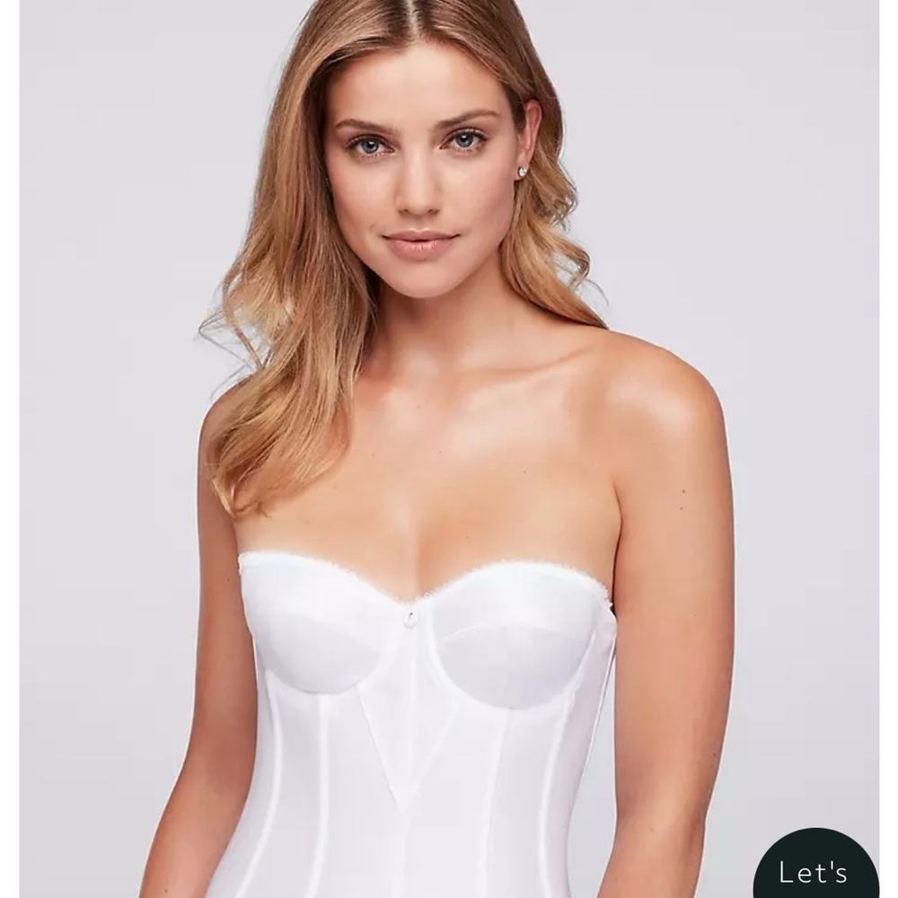 Elegant White Strapless Corset
